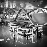 昆明新机场商业规划咨询: 昆明新机场聘请ICF提供旅客调研、商业规划和业态组合咨询服务,配合北京建筑设计研究院的建筑和机电设计。此机场现在每年迎来送往2000万旅客。 昆明新机场商业规划咨询: 昆明新机场聘请ICF提供旅客调研、商业规划和业态组合咨询服务,配合北京建筑设计研究院的建筑和机电设计。此机场现在每年迎来送往2000万旅客。