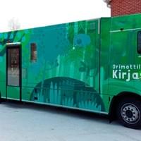 Orimattilan Olga-kirjastoauto aloitti reittinsä tammikuussa 2016. Toteutin auton kuvitukset yhteistyössä kirjailija Mila Teräksen kanssa. Kuvituksia on myös auton sisällä, mm. lastenosaston seinissä ja lainaustiskin sivuseinässsä.