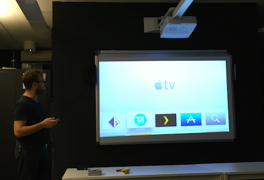 The App Academy headmaster Axel Roest tells the students about the possibilities of programming in Apple TV. The App Academy headmaster Axel Roest tells the students about the possibilities of programming in Apple TV.