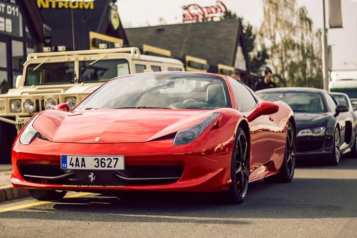 incentiva odměna klientům zaměstnancům nápady program závodní okruh zážitek aktivity sportovní auta ferrari porsche sporťák offroad hummer terénní auta pronájem incentiva odměna klientům zaměstnancům nápady program závodní okruh zážitek aktivity sportovní auta ferrari porsche sporťák offroad hummer terénní auta pronájem