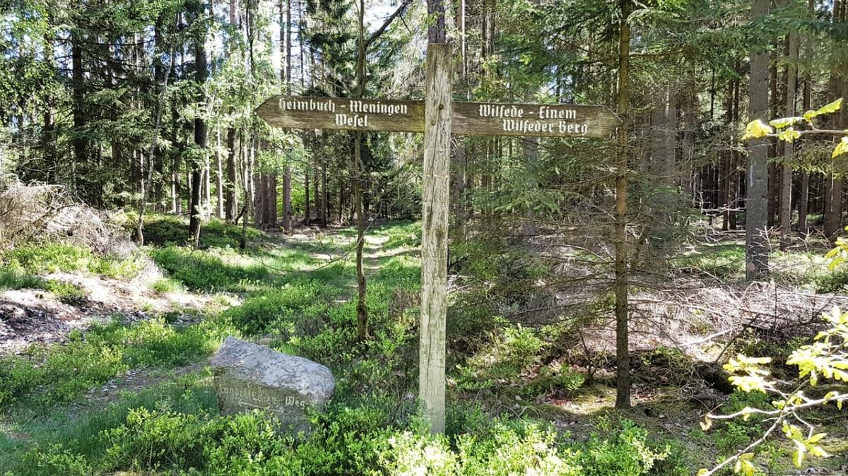 Fernwanderweg E1 Niedersachsen, Wilsede, Wilseder Berg, Heidschnuckenweg, Cool Walking Fernwanderweg E1 Niedersachsen, Wilsede, Wilseder Berg, Heidschnuckenweg, Cool Walking