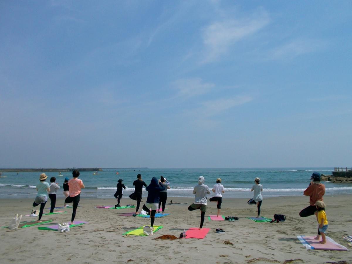 ビーチヨガ御前崎 ーAYAYOGA 御前崎でヨガ ビーチヨガ御前崎 ーAYAYOGA 御前崎でヨガ
