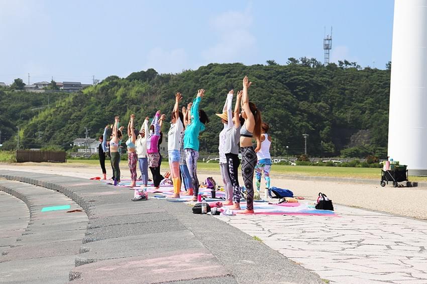 ビーチヨガ御前崎 ーAYAYOGA 御前崎でヨガ ビーチヨガ御前崎 ーAYAYOGA 御前崎でヨガ