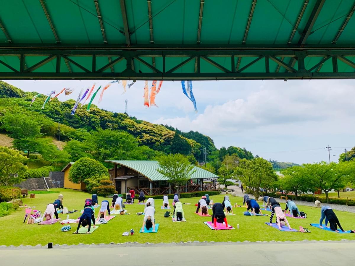 あらさわふる里公園パークヨガーAYAYOGA 御前崎でヨガ あらさわふる里公園パークヨガーAYAYOGA 御前崎でヨガ