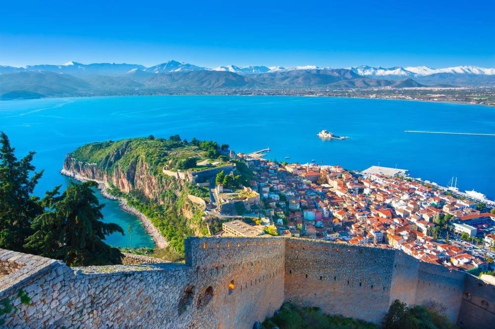 Ritz-Carlton Yacht island hopes around the Greek Islands. Ritz-Carlton Yacht island hopes around the Greek Islands.