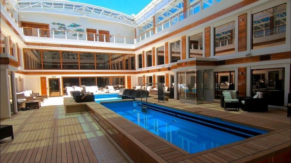 Christmas Vacation Haven on Norwegian Cruise Line Christmas Vacation Haven on Norwegian Cruise Line