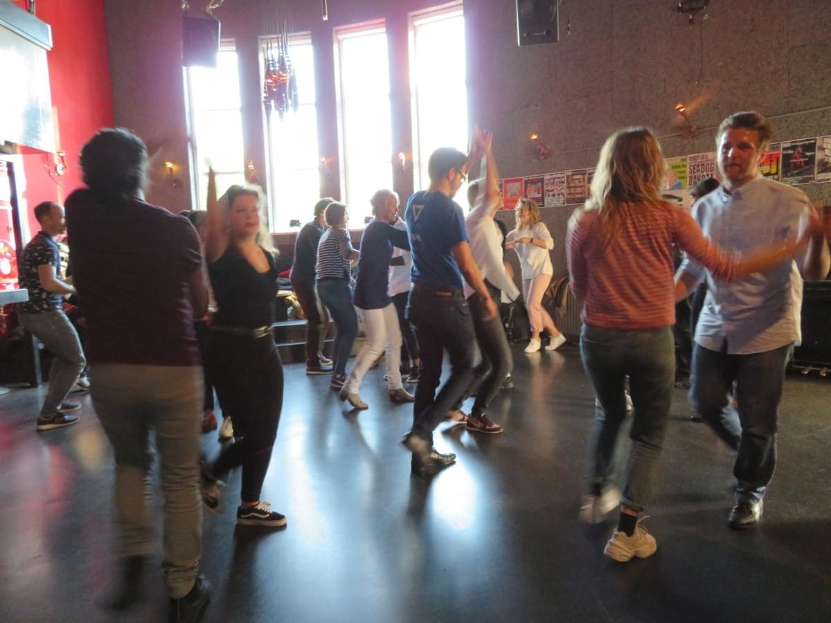 Groepslessen Cubaanse salsa @ Volta Groepslessen Cubaanse salsa @ Volta