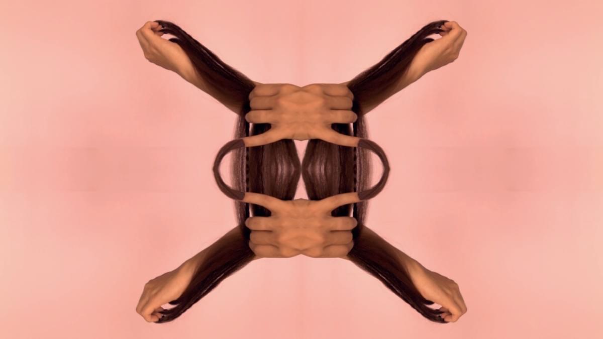 ©Elissa Ecker, Cradle ©Elissa Ecker, Cradle