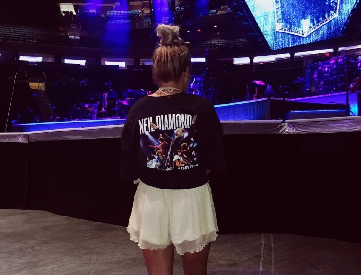 Alisha Lemay at Neil Diamond 50th Anniversary Tour Madison Square Garden Alisha Lemay at Neil Diamond 50th Anniversary Tour Madison Square Garden