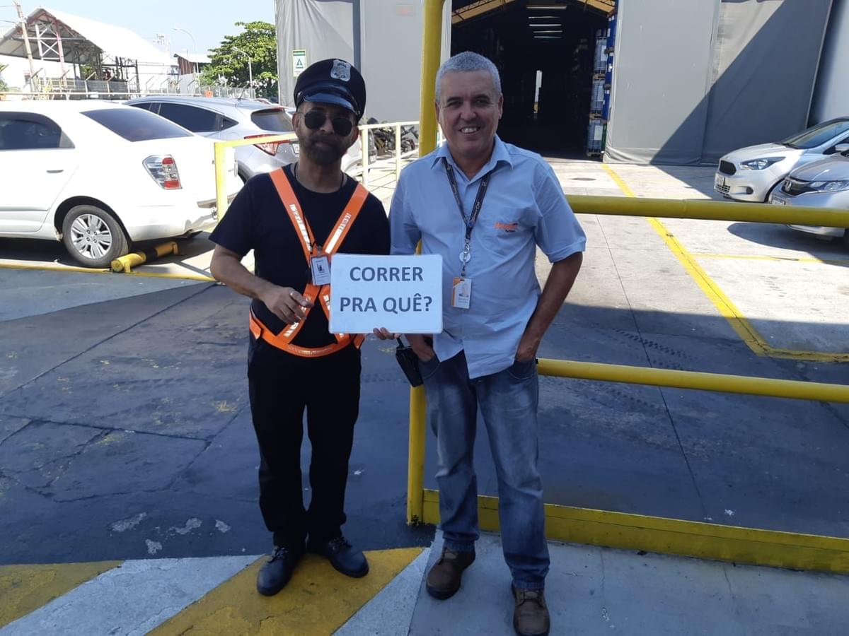 Intervenção para maio amarelo Intervenção para maio amarelo