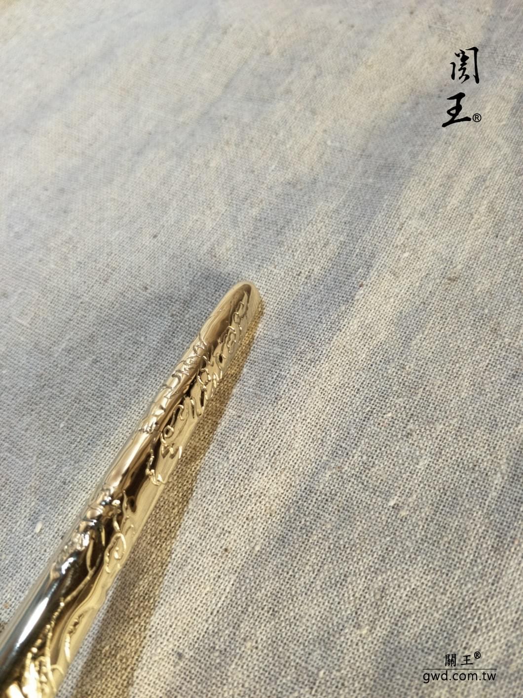 銅器浮雕藝術品,關平天尊法器,南天聖王建廟法寶,鎮廟之寶,神明劍,銅劍訂製,銅器鑄造廠,銅劍手工創作,神仙神明武器,神像劍,神明金屬劍,建廟法寶,古兵器 銅器浮雕藝術品,關平天尊法器,南天聖王建廟法寶,鎮廟之寶,神明劍,銅劍訂製,銅器鑄造廠,銅劍手工創作,神仙神明武器,神像劍,神明金屬劍,建廟法寶,古兵器