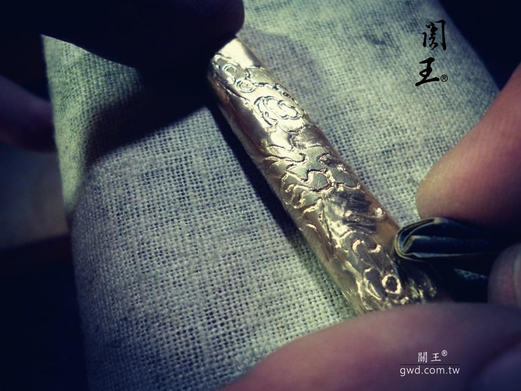 銅器浮雕藝術品,關平天尊法器,南天聖王建廟法寶,鎮廟之寶,神明劍,銅劍訂製,銅器鑄造廠,銅劍手工創作,神仙神明武器,神像劍,神明金屬劍,建廟法寶,古兵器 銅器浮雕藝術品,關平天尊法器,南天聖王建廟法寶,鎮廟之寶,神明劍,銅劍訂製,銅器鑄造廠,銅劍手工創作,神仙神明武器,神像劍,神明金屬劍,建廟法寶,古兵器