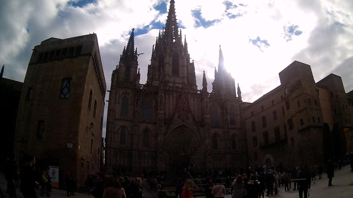 Catedral de Barcelona - Barcelona, Spain Catedral de Barcelona - Barcelona, Spain