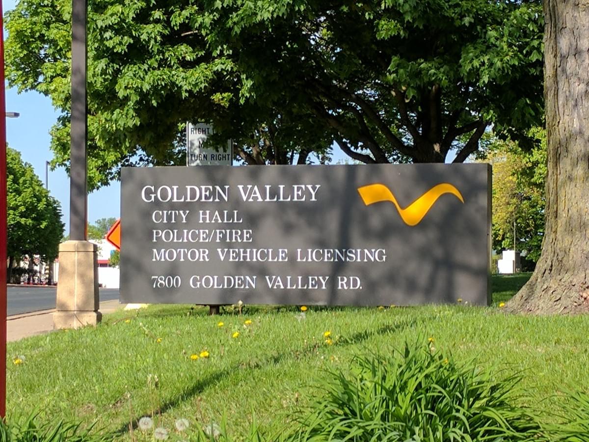 Golden Valley Rd in Golden Valley Golden Valley Rd in Golden Valley