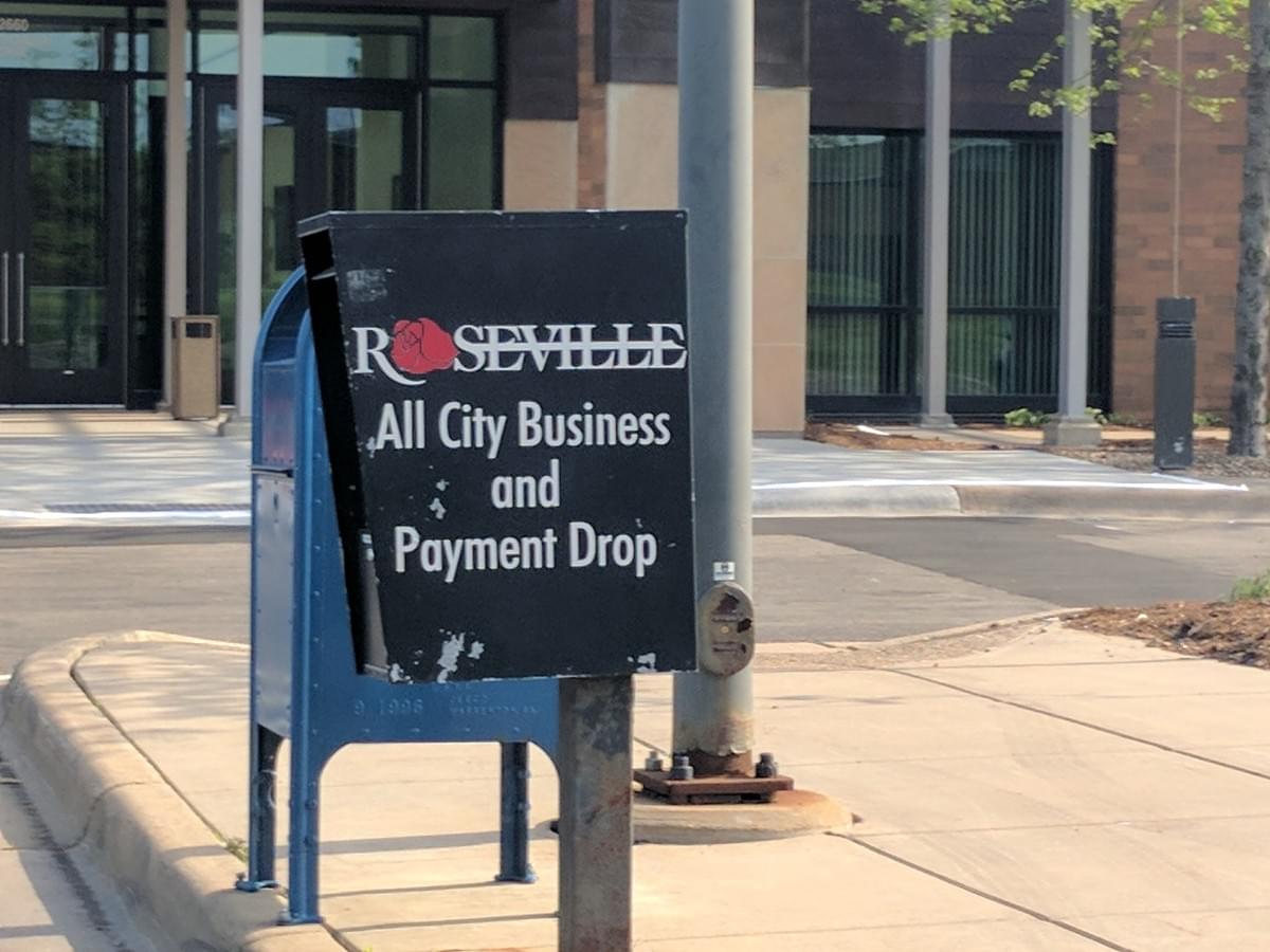 City Sign in Roseville City Sign in Roseville