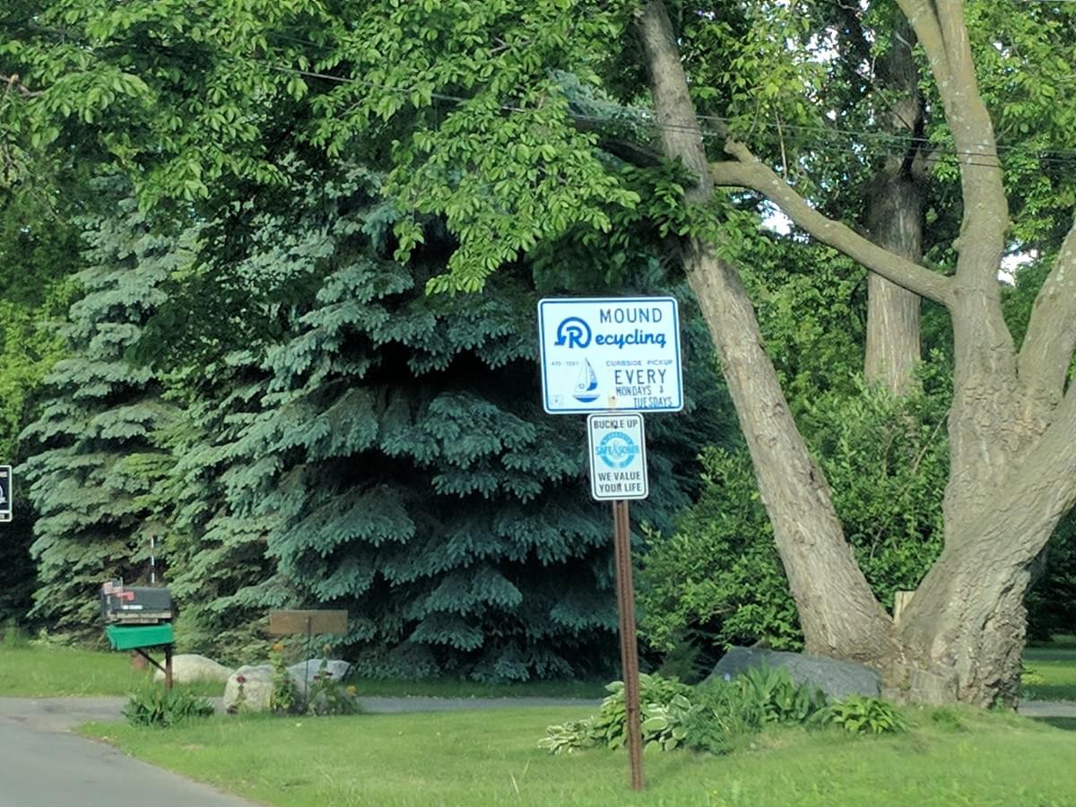 Road Sign in Mound Road Sign in Mound