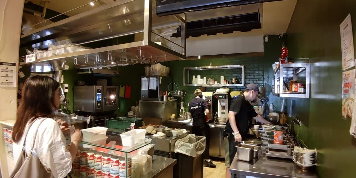 台北│倆倆號 / 台北站前店。東南亞異國風的熱壓吐司專賣店,牽絲牽不停。倆倆號廚房 台北│倆倆號 / 台北站前店。東南亞異國風的熱壓吐司專賣店,牽絲牽不停。倆倆號廚房