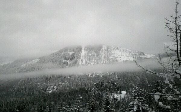 Snowshoeing at Keechelus Lake, Snoqualmie West Summit, Snoqualmie Pass, Cascade Range, Wash. Snowshoeing at Keechelus Lake, Snoqualmie West Summit, Snoqualmie Pass, Cascade Range, Wash.