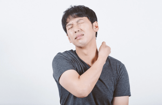 首や肩のこり 首や肩のこり