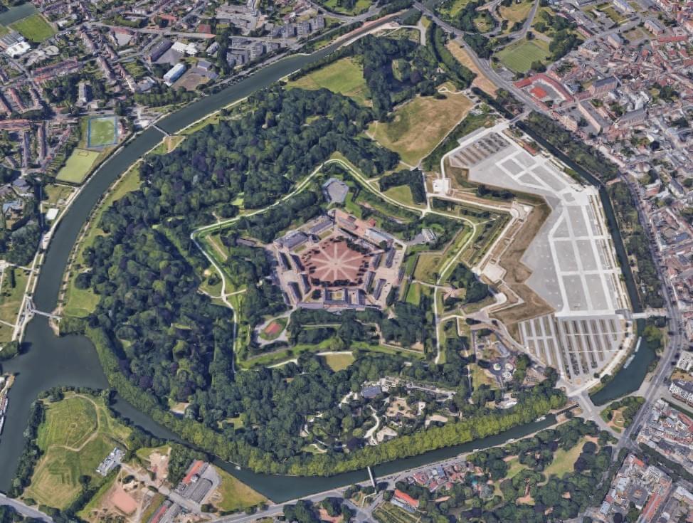 la citadelle de lille vue du ciel offre 90 hectares de nature pour la course à pieds la citadelle de lille vue du ciel offre 90 hectares de nature pour la course à pieds