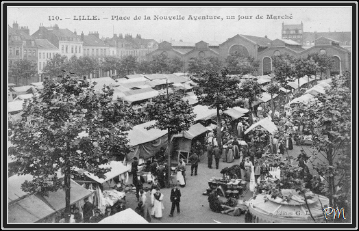 Photo de 1911 de la place de la nouvelle aventure avec le marché de wazemmes de lille Photo de 1911 de la place de la nouvelle aventure avec le marché de wazemmes de lille