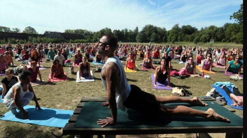 faire du yoga a lille faire du yoga a lille