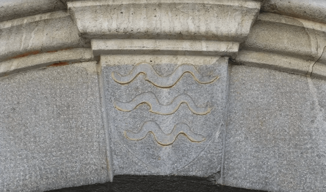 Lille - passage des Trois Anguilles - Détail de l'entrée au niveau du 29 rue Voltaire Lille - passage des Trois Anguilles - Détail de l'entrée au niveau du 29 rue Voltaire