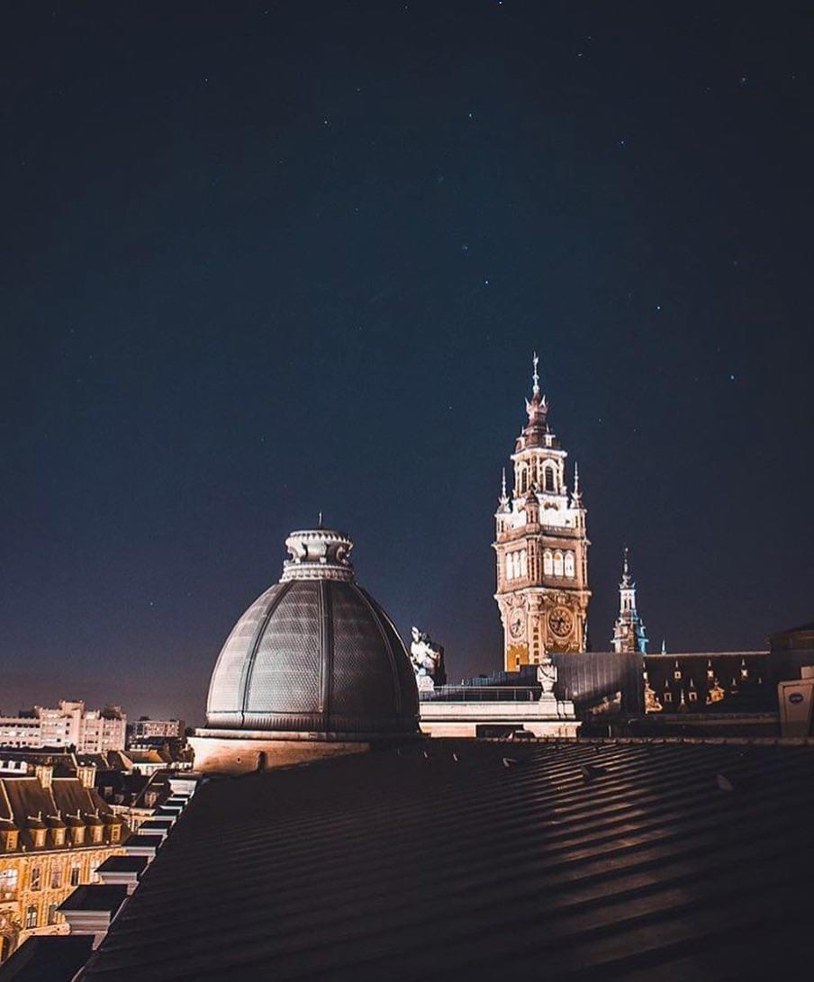 vue depuis les toits de l'opéra du beffroi de la cci chambre de commerce et d'industrie de Lille vue depuis les toits de l'opéra du beffroi de la cci chambre de commerce et d'industrie de Lille