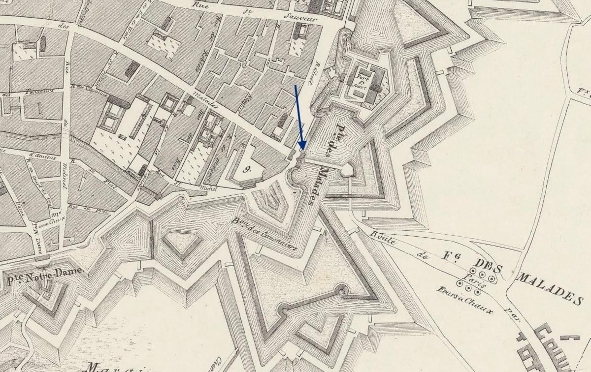 Lille porte de paris elle s'appelle encore la porte des malades et mène à une léproserie Lille porte de paris elle s'appelle encore la porte des malades et mène à une léproserie