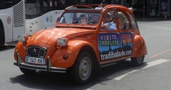 tradi'balade à lille en voiture 2CV tradi'balade à lille en voiture 2CV