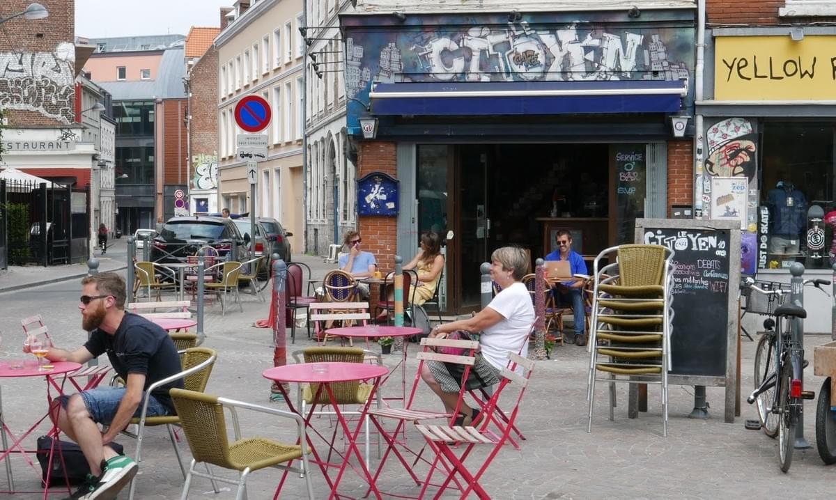 terrasse du café citoyen, 7 place du Vieux Marché aux Chevaux à Lille terrasse du café citoyen, 7 place du Vieux Marché aux Chevaux à Lille