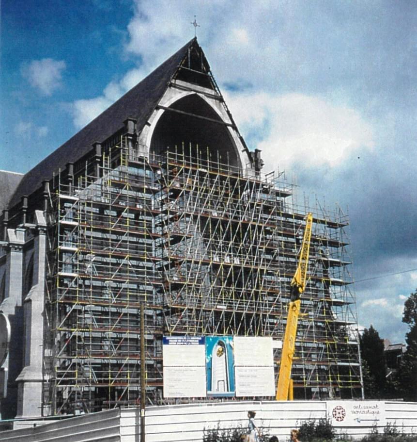 lille la cathedrale notre dame de la treille travaux de la façade lille la cathedrale notre dame de la treille travaux de la façade