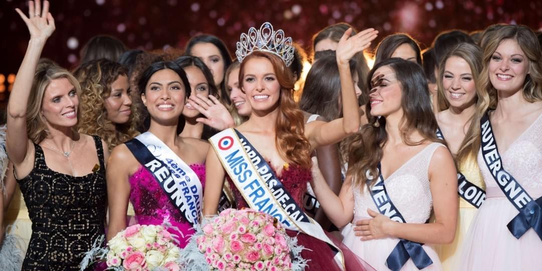 miss france a lille avec miss nord pas de calais sylvie tellier et ses dauphines miss france a lille avec miss nord pas de calais sylvie tellier et ses dauphines