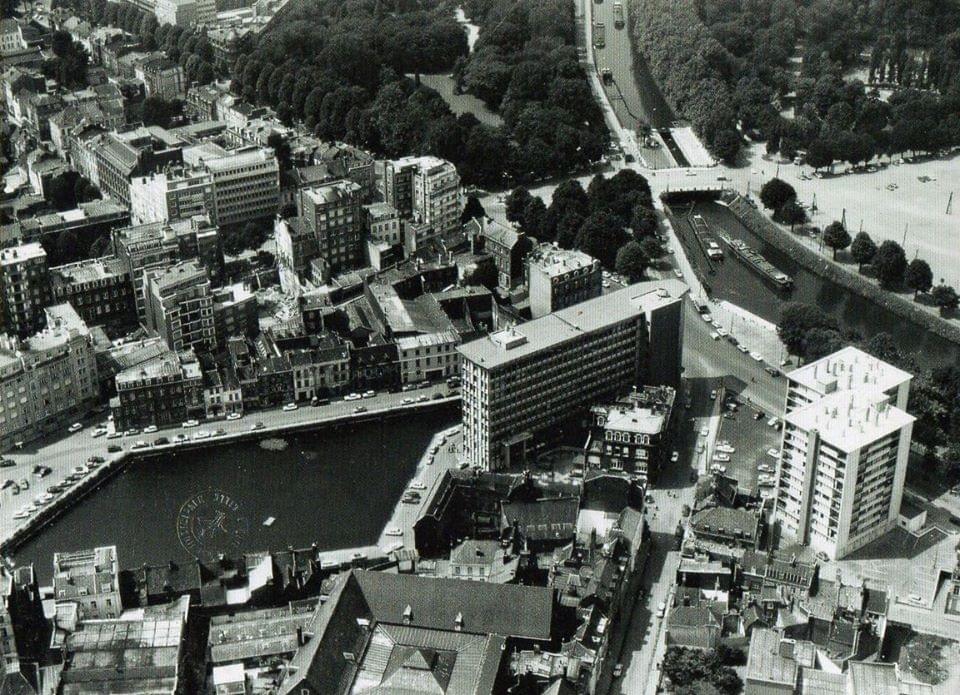 vue aerienne dans les années 70 du Quai du Wault à Lille vue aerienne dans les années 70 du Quai du Wault à Lille