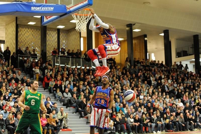 Lille basket-ball les harlem globe trotters en tournée match demonstration Lille basket-ball les harlem globe trotters en tournée match demonstration