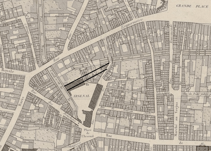 Lille Plan de 1820 du quartier entre la Grand Place (en haut à droite) et la place de L'arsenal (en bas au milieu) La rue de la Chambre des Comptes n'existe pas encore alors que le quartier est traversé par le canal des Poissonceaux, qui sera recouvert quelques années plus tard. Lille Plan de 1820 du quartier entre la Grand Place (en haut à droite) et la place de L'arsenal (en bas au milieu) La rue de la Chambre des Comptes n'existe pas encore alors que le quartier est traversé par le canal des Poissonceaux, qui sera recouvert quelques années plus tard.