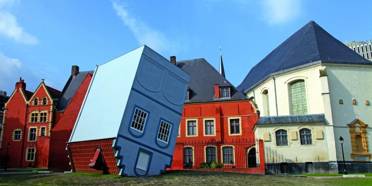 Lille 3000 : fantastic la maison tombée du ciel Lille 3000 : fantastic la maison tombée du ciel