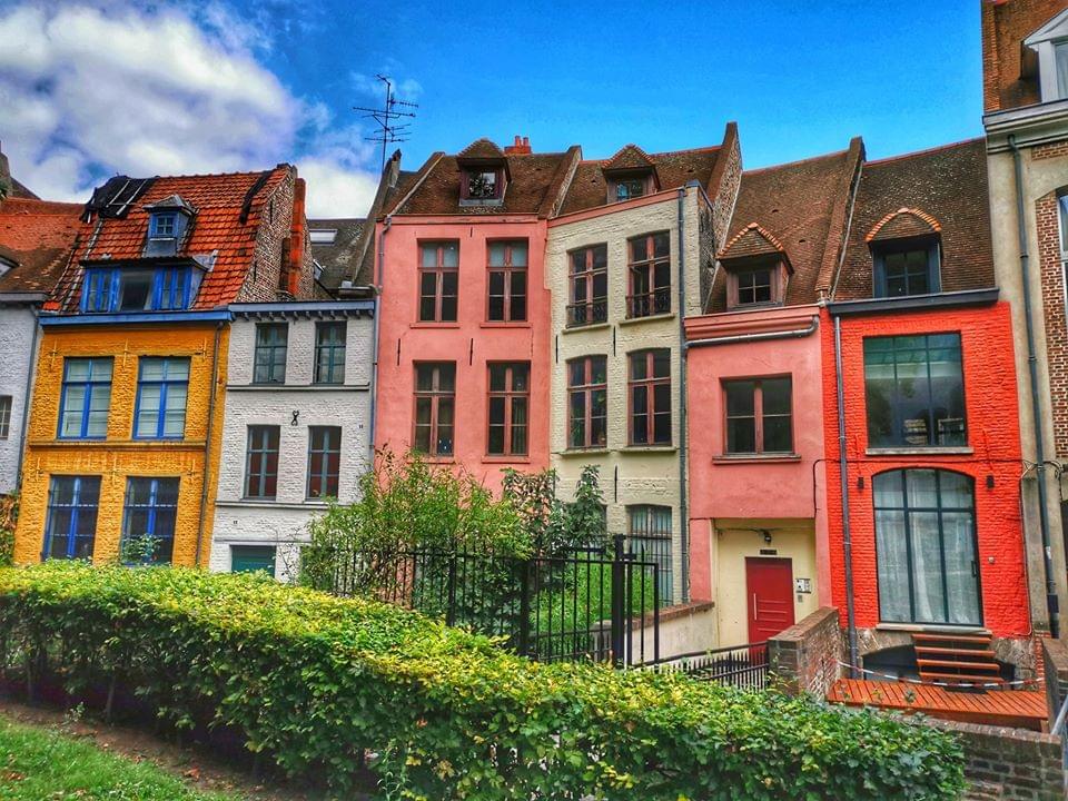 lille les maisons autour de la place gilleson lille les maisons autour de la place gilleson