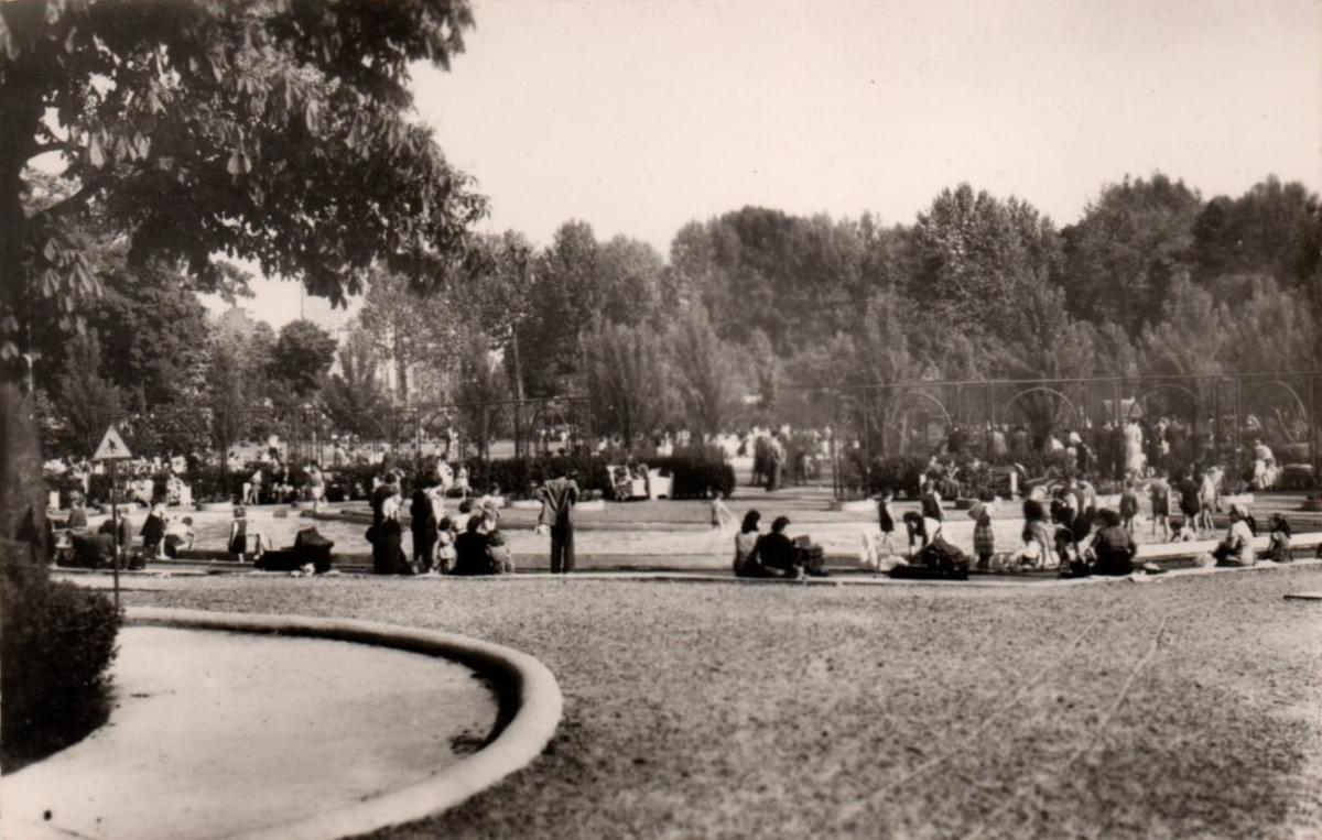 un lieu apprécié par tous Jardin Vauban à Lille avec sa piste de roller skate un lieu apprécié par tous Jardin Vauban à Lille avec sa piste de roller skate