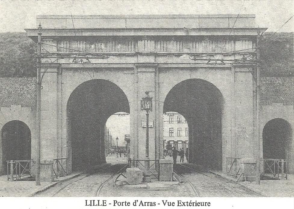 Lille La Porte d'Arras côté Faubourg d'Arras Lille La Porte d'Arras côté Faubourg d'Arras