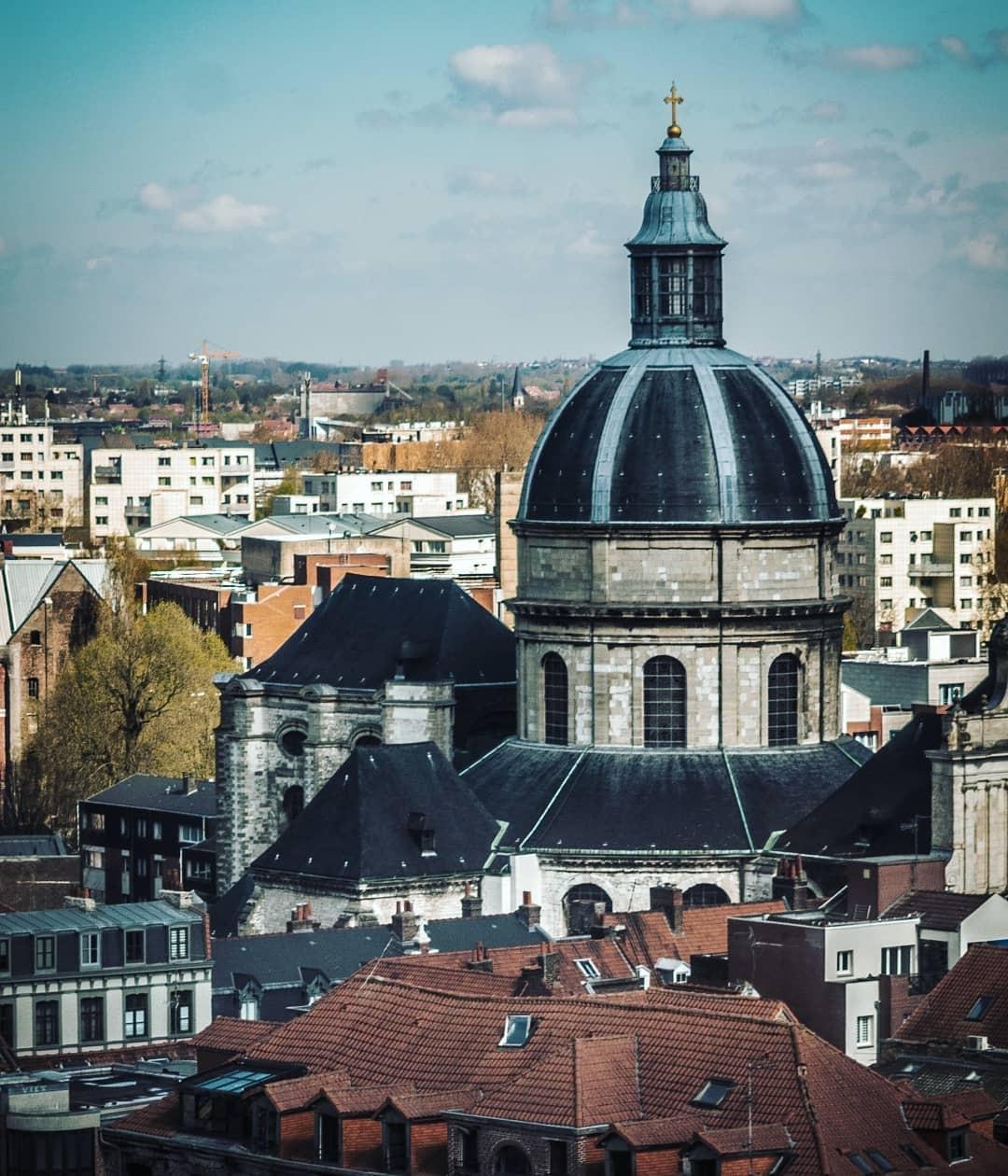 l'église Sainte Marie-Madeleine à Lille par seb_fot l'église Sainte Marie-Madeleine à Lille par seb_fot