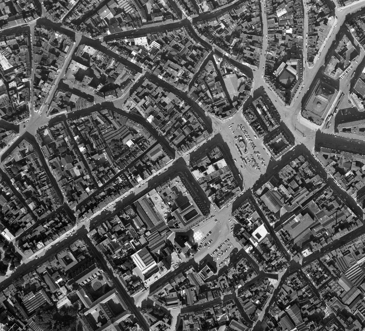 lille diplodocus nouveau siecle vue aerienne du quartier en 1960 lille diplodocus nouveau siecle vue aerienne du quartier en 1960