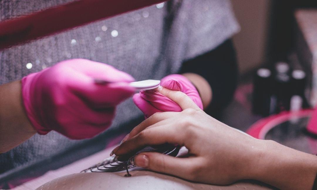 onglerie à lille pour le soin des mains et des ongles - les meilleurs bar à ongles onglerie à lille pour le soin des mains et des ongles - les meilleurs bar à ongles