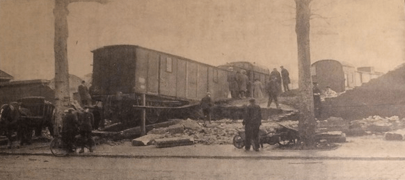 lille gare saint sauveur : accident spectaculaire où un wagon se retrouve sur le trottoir suite à une fausse manoeuvre lille gare saint sauveur : accident spectaculaire où un wagon se retrouve sur le trottoir suite à une fausse manoeuvre