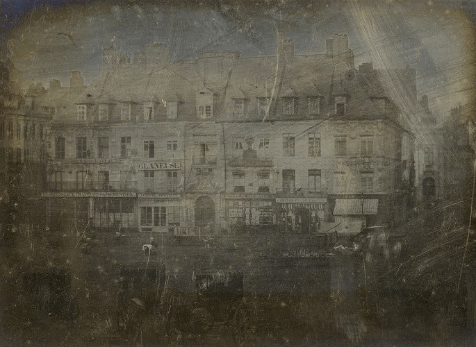 photo de La Vieille Bourse en 1849 par Louis Désiré Blanquart-Evrard photo de La Vieille Bourse en 1849 par Louis Désiré Blanquart-Evrard