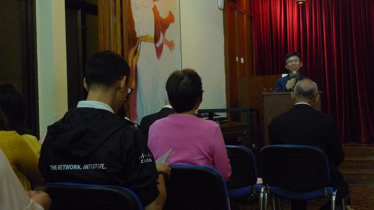 Rev. Simon KWAN, MC Rev. Simon KWAN, MC