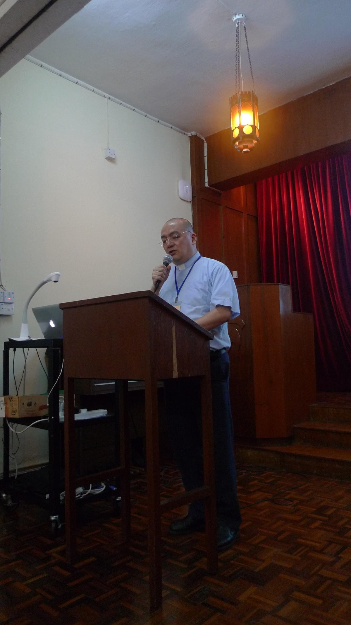 4(Hymn by Rev. Gene FUNG) 4(Hymn by Rev. Gene FUNG)