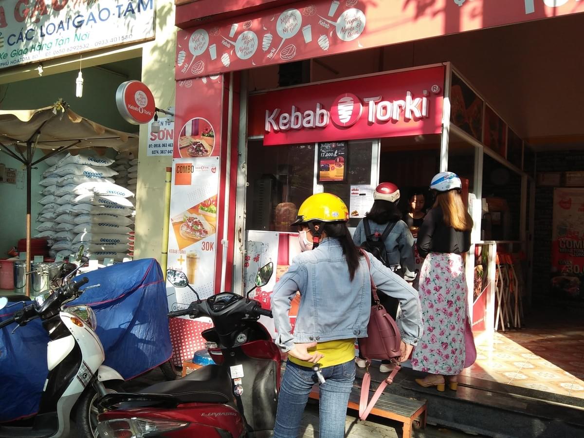 Một cửa hàng Kebab Torki Một cửa hàng Kebab Torki