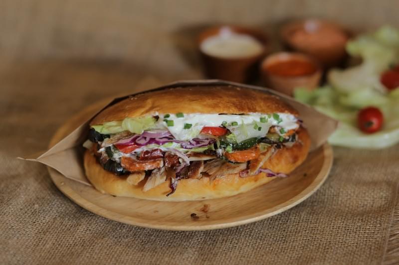Bánh mì Thổ Nhĩ Kỳ Kebaby Bánh mì Thổ Nhĩ Kỳ Kebaby