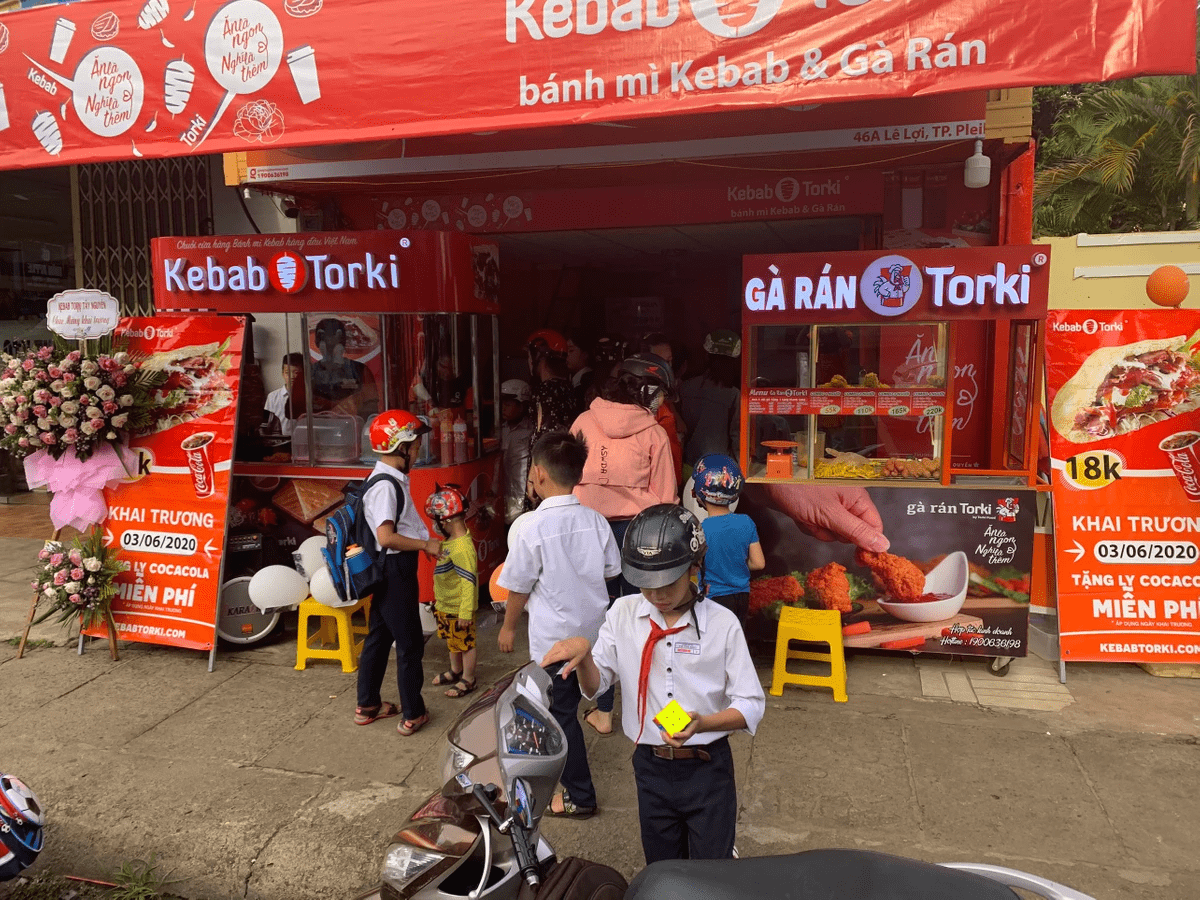 Kebab Torki đưa ra nhiều sự lựa chọn hơn cho khách hàng Kebab Torki đưa ra nhiều sự lựa chọn hơn cho khách hàng